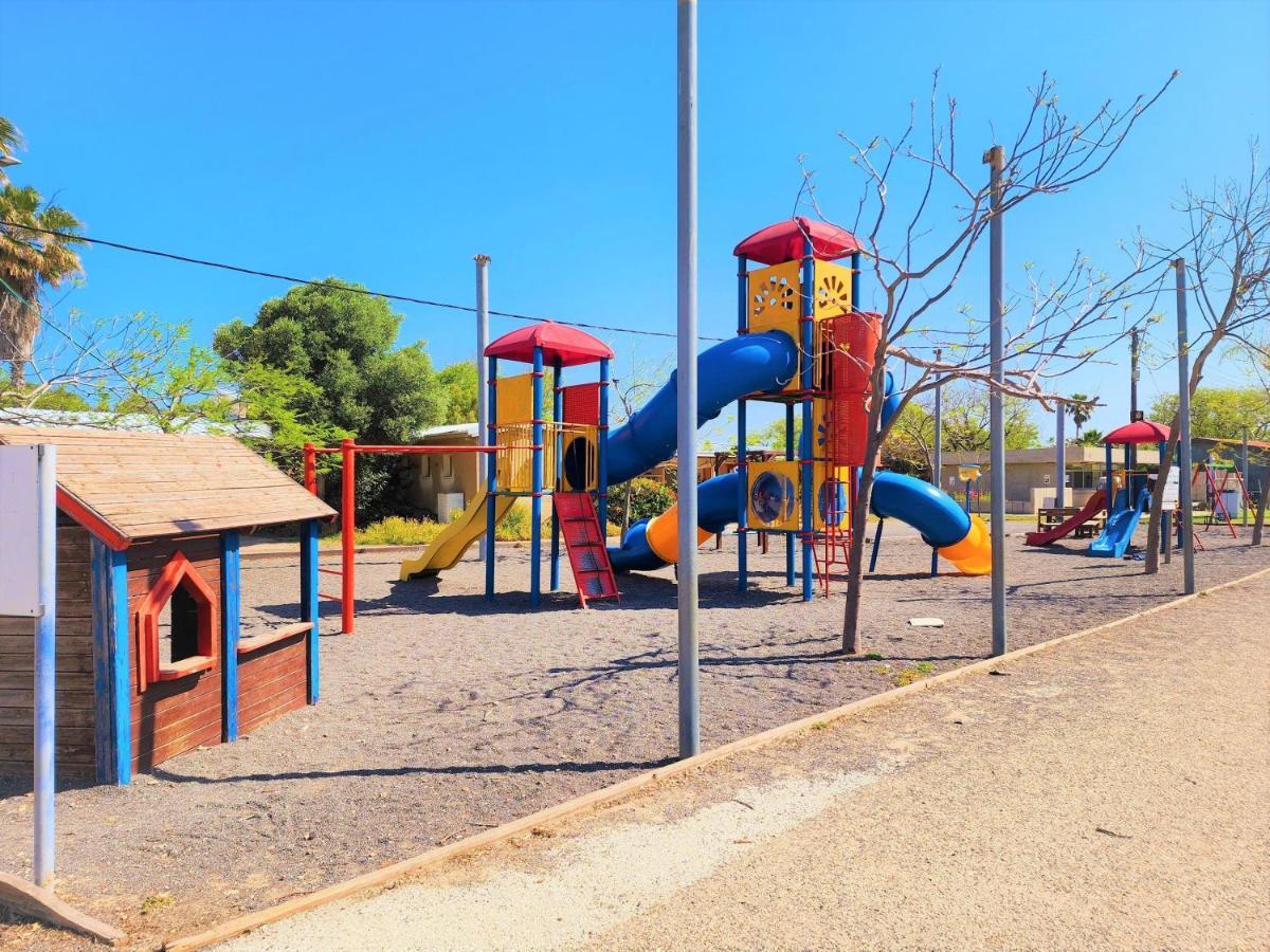 Nachsholim Kibbutz Country Lodging Nahsholim Exterior photo